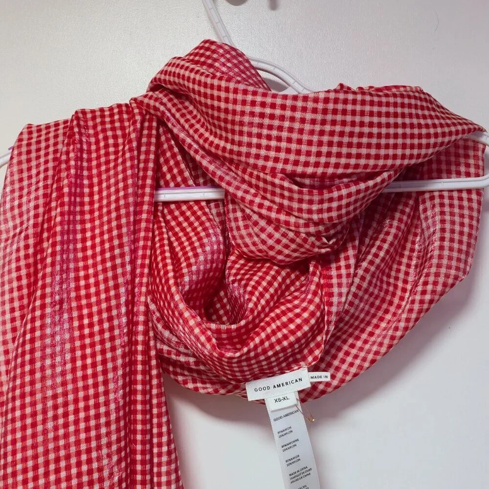 Red and White Checkered Good American Scarf Shiny New
